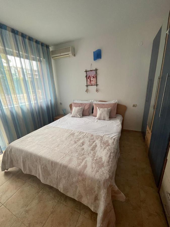 Apartmán Le Premiere Randevu Sveti Vlas Exteriér fotografie